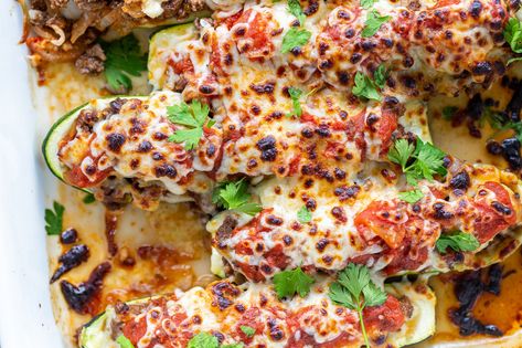 Stuffed Zucchini Boats With Ricotta And Spinach, Ground Chicken Stuffed Zucchini Boats, Stuffed Zucchini Boats Vegetarian, Stuffed Zucchini Boats Beef, Lentil Stuffed Zucchini Boats, Zucchini Boat Recipes, Big Family Meals, Adult Beverages Recipes, Veggie Fries