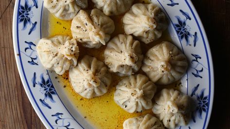 Pork And Chive Dumplings, Best Dumplings, Georgian Cuisine, Georgian Food, Dumplings Recipe, Dumpling Recipe, Dessert Options, Russian Recipes, Ultimate Comfort Food