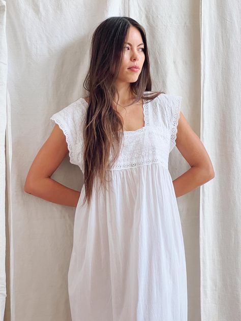 Bliss and Mischief vintage-inspired floral dresses and nightgowns. Cheap Romantic Women's Nightgown, Cotton Night Dress, Nightgown Pattern, Cotton Nightgown, Women's Nightgowns, Nightgowns For Women, Modern Square, Nightgowns, Day Dress