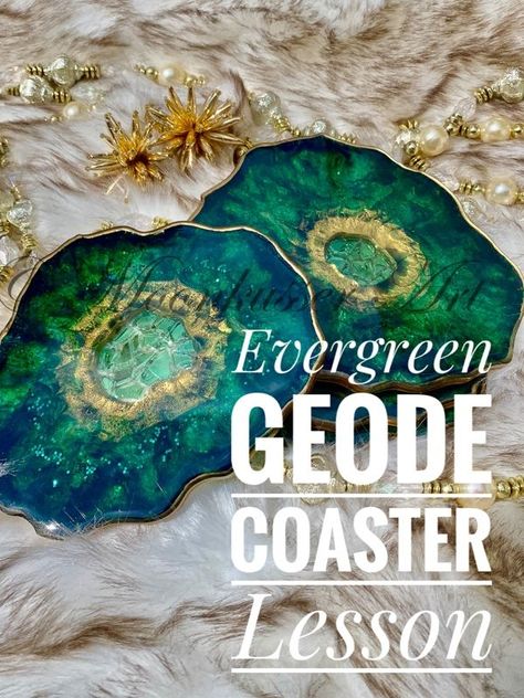 Geodes Resin Art, Resin Geode Tutorial, Diy Geodes, How To Makw, Geode Resin Coasters, Resin Techniques, Diy Geode, Geode Coasters, Resin Geode