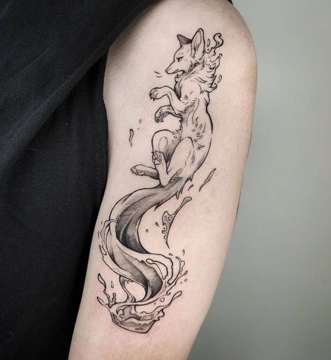 Fox Tattoo Ideas, Dragon Tattoo Ideas, Fox Tattoo Design, Clover Tattoos, Spooky Tattoos, Sketch Tattoo Design, Jesus Love, Fox Tattoo, Tattoo Apprentice