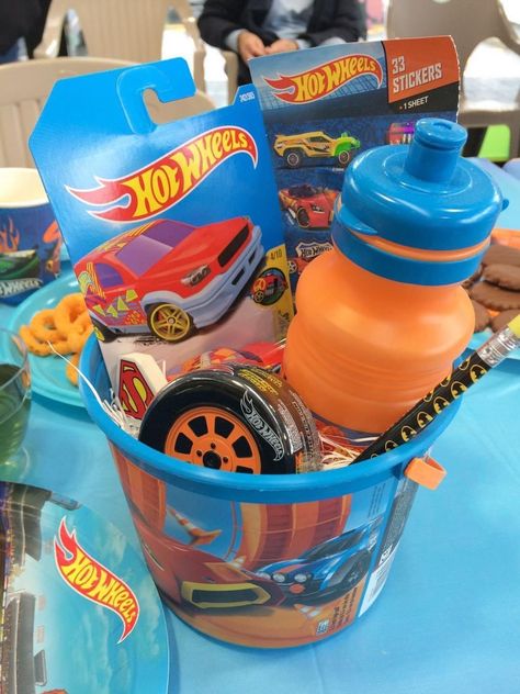 Hot Wheel 1st Birthday, Hotwheels Birthday Party Favors, Hot Wheels Candy Bags, Hot Wheels Birthday Party Favors, Hotwheels Party Decor, Hotwheels Birthday Decorations, Hot Wheels Centerpieces Ideas, Hot Wheels Goodie Bags, Hotwheels Party Ideas