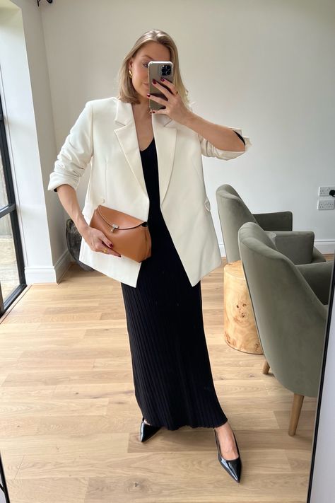 Linen Blazer Outfit, Work Wear Women, Wardrobe Style, Blazer Outfits, Linen Blazer, Winter 2024, Spring Summer Outfits, Work Outfit, Stylish Outfits