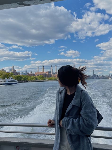 Nyc
Photo Idea Ferry Outfit Summer, New York Ferry Photoshoot, Nyc Ferry Photoshoot, Ferry Pictures Ideas, Nyc Ferry Aesthetic, Manhattan Photo Ideas, Manhattan Picture Ideas, Ferry Outfit, Ferry Boat Aesthetic