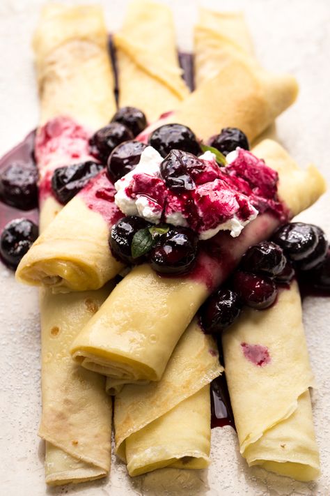 The best crepes recipe with a custard filling, and a blueberry sauce topping! Delicious crepes recipe great for any dessert or breakfast! Cheese Blintz Recipe, Crepe Recipe Filling, Crepe Fillings, Cheese Blintz, Crepes Recipe Breakfast, Blintzes Recipe, Savory Crepe, Best Crepe Recipe, Blueberry Sauce Recipe