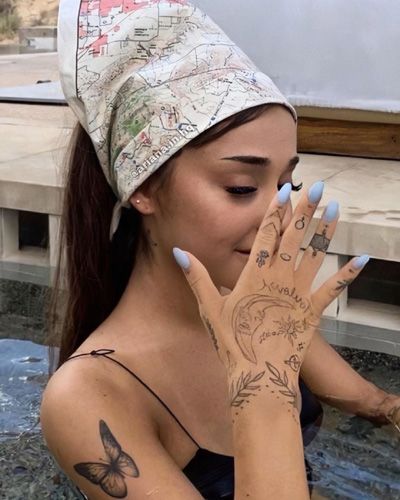 Ariana Grande, Henna, Tattoos