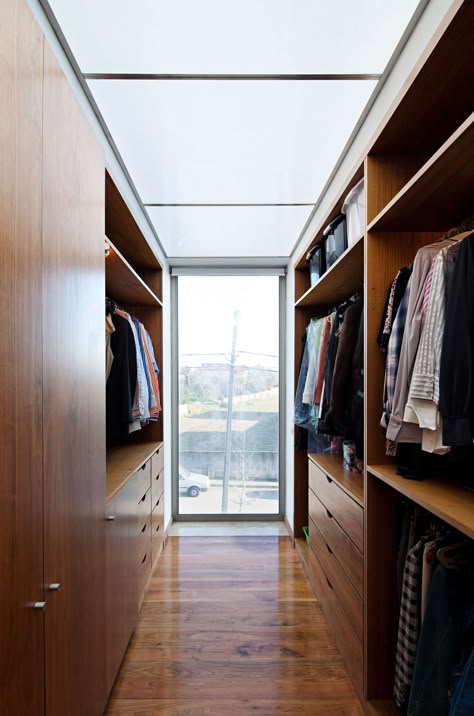 Armoire Dressing, Walk In Closet Design, Walking Closet, Walk In Robe, Dream Closets, Dressing Rooms, Walk In Closets, Room Closet, Walk In Wardrobe