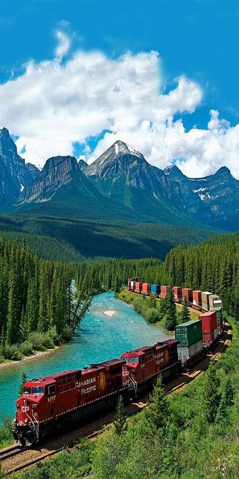 Canadian Pacific Railway, Banff National Park, Alam Yang Indah, Alberta Canada, Beautiful Places To Travel, Train Travel, Canada Travel, A Train, Tron