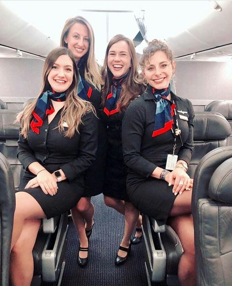 Bad Wife, Flight Girls, Airline Stewardess, Sensible Shoes, Airline Cabin Crew, Flight Attendant Uniform, Flight Attendant Fashion, In The Airport, Airport Terminal