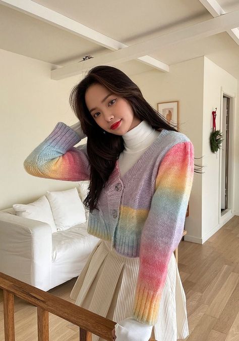 Pastel Cardigan Outfit, Best Cardigans, Pullovers Outfit, Knitwear Outfit, Preformance Outfits, Rainbow Outfit, Crazy Outfits, Kawaii Fashion Outfits, Photoshoot Dress