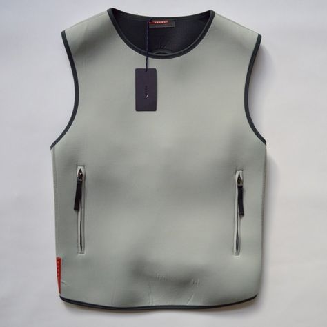 Neoprene Fashion, Prada Menswear, Bulletproof Vest, Bullet Proof Vest, Prada Spring, Men's Outerwear, Avant Garde Fashion, Prada Men, Fashion Fabric