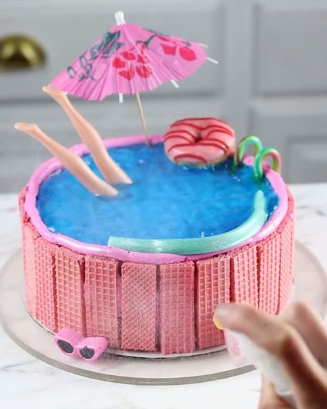 Barbie Pool Party Birthday Cake, Barbie Pool Cake Ideas, Pool Party Cakes For Girls Birthday, Barbie Pool Cake, Birthday Party Barbie, Barbie Pool, Barbie Pool Party, I Know What I Want, Pool Party Cakes