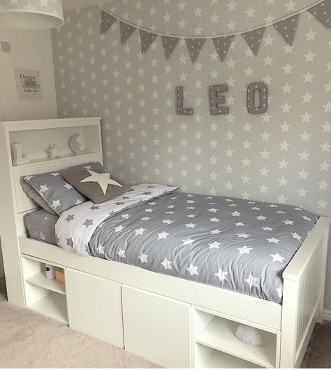 Twin Bed Frame Aesthetic, Single Bed Frame Ideas, Single Bed Ideas For Small Rooms, Single Bed Aesthetic, Simple Kids Bedrooms, Very Small Bedroom Ideas, Small Room Makeover, Kids Bed Design, Simple Bed Frame