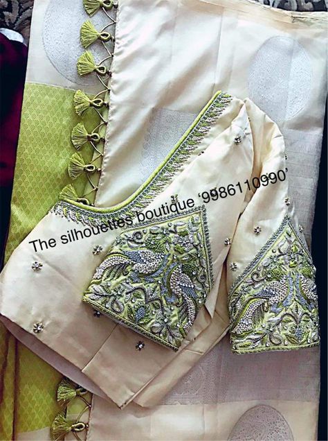 Double Color Blouse Design, Color Patterns Design, Embroidery Blouse Designs Latest, Cotton Blouse Design, Ideas Embroidery, Sari Blouse Designs, Blouse Designs Indian, Ladies Blouse Designs, Simple Blouse Designs