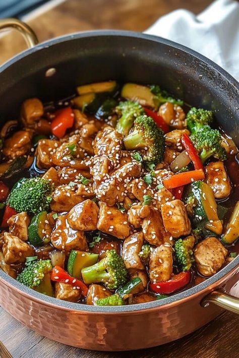 Colorful Dinner Recipes, Dinner Recipes Stir Fry, Healthy Veggie Stir Fry, Asian Stir Fry Recipes, Weight Watchers Dinner Ideas, Healthy Stir Fry Recipes, Chicken Stir Fry Recipes, Chicken Stir Fry With Vegetables, Weight Watchers Recipes Dinner