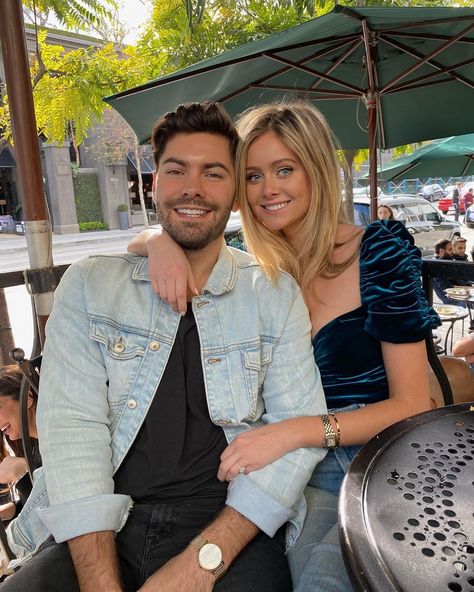 <i>Bachelor in Paradise</i>'s Hannah Godwin and Dylan Barbour Celebrate 1-Year Engagement Anniversary Hannah Godwin Hair, Hannah Godwin, Ex Boyfriend Quotes, Homemade Wedding Gifts, Boyfriend Instagram, Homemade Anniversary Gifts, Bachelor Nation, Beautiful Blue Eyes, Boyfriend Memes