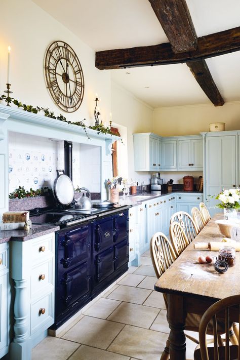 Farm Kitchen Ideas, Aga Kitchen, Diy Kitchen Table, Country Cottage Kitchen, Small Cottage Kitchen, Period Living, Country Kitchen Designs, Country Kitchens, Cottage Kitchens