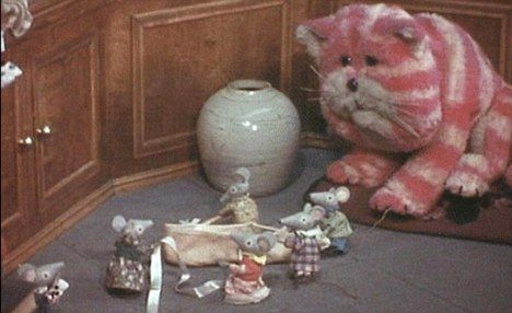 The 1970s TV show Bagpuss featured mice who sang in falsetto tones Mouse In The House, 1970s Toys, 1970s Tv Shows, 1970s Childhood, Childrens Tv, Childhood Memories 70s, Childhood Days, Old Tv Shows, Retro Tv