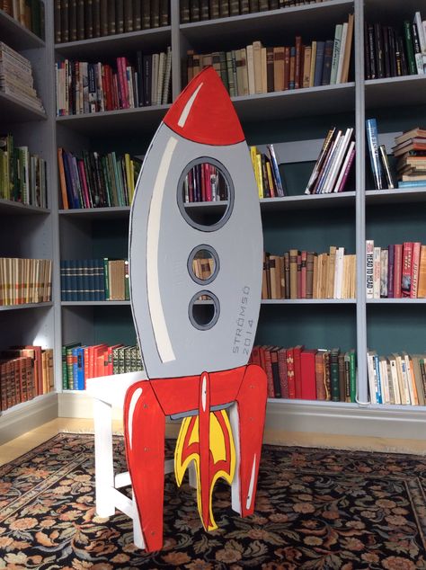 Space rocket chair Rocket Chair, Rocket Cartoon, Rocket Design, Style Nightstand, Window Decorations, Christmas Window Decorations, Space Rocket, Fourth Birthday, Rocket Ship