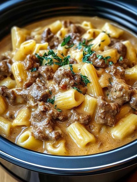 Creamy Goulash Recipes, Crock Pot Dinner Ideas Easy, Ground Beef Winter Recipes, Weekend Crockpot Meals, Recipes For Dinner For Family, Creamy Beef Pasta Recipes, Pot Roast Pasta, Best Crockpot Dinner Recipes, Creamy Crockpot Meals