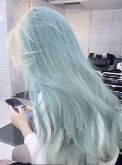 Light Teal Hair, Ash Blue Hair, Todoroki Aesthetic, Ice Blue Hair, White And Blue Hair, Sky Blue Hair, Baby Blue Hair, Pastel Blue Hair, Light Purple Hair