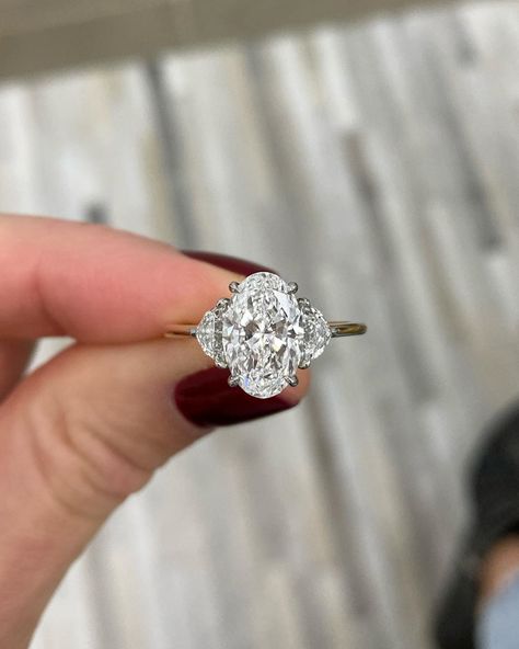 Three Stone Engagement Rings Oval, Engagement Rings Oval Cut, Rings Oval, Ring Concierge, Cute Engagement Rings, Oval Cut Engagement Ring, Future Engagement Rings, 3 Stone Engagement Rings, Baguette Diamond Rings