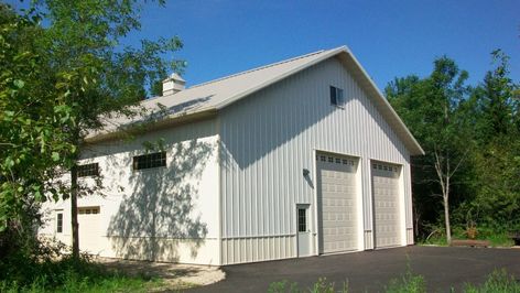 Pole Barn Basketball Court - Walters Buildings Pole Barn For Boat Storage, Shop Basketball Court, Shed Basketball Court, Shop With Basketball Court, Pole Barn Basketball Court, Barndominium With Basketball Court, Barn With Basketball Court, Barn Gym Ideas, Barn Basketball Court