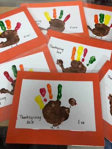 Happy Thanksgiving Placemats Preschool, Placemat Thanksgiving Preschool, Thanksgiving Placemats Toddlers, Thanksgiving Cards Preschool, Thanksgiving Placemats Kindergarten, Preschool Thanksgiving Placemat Ideas, Turkey Placemats Preschool, Preschool Thanksgiving Placemats, Preschool Halloween Costumes