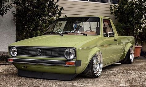 ow green caddy machine 😍 • • • • • •  #vwrabbit #vwgolf #vwrabbitmk1 #rabbitmk1 #rabbitgolf #golfcaribe #vwshow #volkswagenshow #showcar Vw Caddy 1, Scirocco Volkswagen, Vw Caddy Mk1, Golf Gti Mk1, Mk1 Caddy, Caddy Van, Vw Pickup, Volkswagen Golf Mk1, Vw Mk1