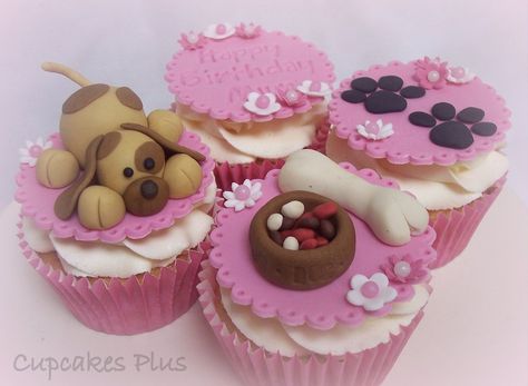 Pet Cupcakes, Dogs Cupcakes, Cupcakes Cute, Dog Cupcake, Puppy Cupcakes, Cupcake Day, Dog Cupcakes, Cupcake Pictures, Cat Cupcakes