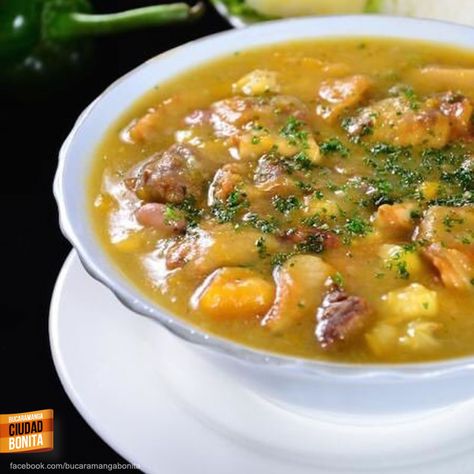 Nada más rico que un delicioso mute santandereano. Gracias @expresbrasilia por la foto #comidaBUC Tripe Recipes, Vegetable Appetizers, Traditional Mexican Dishes, Colombian Food, Mexico Food, Meat Appetizers, Meat Snacks, Food Out, How To Store