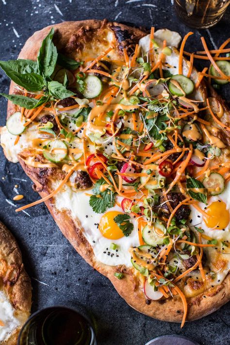 Banh Mi Pizza. - Half Baked Harvest Banh Mi Pizza, Ground Pork Recipes, Pizza Roll, Photo Food, Pickled Veggies, Half Baked, Banh Mi, Half Baked Harvest, Healthy Smoothie