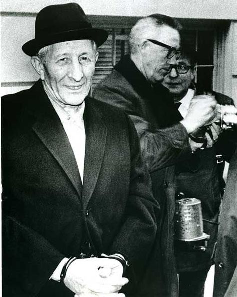 Carlo Gambino Italian Mobsters, Gambino Family, Carlo Gambino, Don Corleone, Real Gangster, Mafia Gangster, Mafia Families, Wise Guys, Historical People