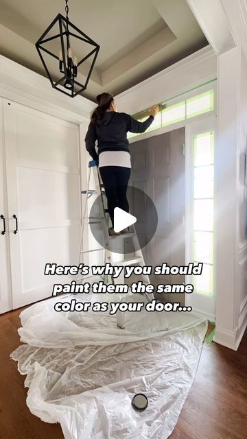 AnnMarie Christiano & Anne Zirkle | Simply2Moms on Instagram: "Want to give your front door a moment?

Choose a darker paint color for the door, and then do this 👇🏼

Paint the trim the same color as the door.

It automagically makes your door look larger! If you have side lights and/or a transom, paint them too. 😎

Another tip? Choose a paint meant for cabinetry to improve how the finish holds up to wear and tear. I used @benjaminmoore Advanced paint in a satin finish.

I’m loving that the handle set from @delaneyhardwareofficial becomes more of a feature too!

Comment LINK and I’ll send you the paint color plus the link for the rug. 🙌🏼

Would you paint the inside of your front door a darker color? -Anne #simply2moms 

#weekenddiy #homeimprovement #benjaminmoore #texasleather #frontdo Painting Inside Of Front Door, Inside Front Door Colors, Painted Front Door Interior, Interior Front Door Color Entryway, Paint Inside Of Front Door, Painted Trim Darker Than Walls, Interior Door Paint, How To Paint Front Door, Foyer Paint Color Ideas