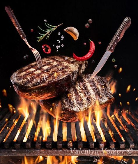 Beef Steaks, Food Videography, Grill Barbecue, Food Art Photography, Grilled Beef, Food Trailer, Food Projects, Food Displays, Bar Grill