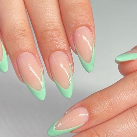 @nailzbyliz_ on Instagram: "Mint green almonds ✨" Green Mint Nails, Mint French Nails, Mint French Tip Nails Almond, Mint Nails Almond, Seafoam Green Nails Almond, Light Green Almond Nails, Summer Mint Green Nails, Mint Colored Nails, Mint Green Acrylics