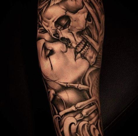 Skull Couple Tattoo, Tattoo Crane, Mexican Skull Tattoos, Prison Drawings, Different Styles Of Tattoos, Leg Sleeve Tattoos, Leg Tattoo Ideas, Cardinal Tattoos, Evil Skull Tattoo