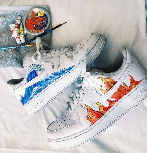 VSCO - girls-relate Basket Style, Custom Nike Shoes, Fresh Shoes, Hype Shoes, Painted Clothes, Aesthetic Shoes, Custom Nikes, Shoe Art, White Nike