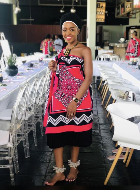 Swati attire ❤️ Siswati Traditional Attire Women, Swati Dresses, Swazi Traditional Attire Women, Swati Wedding Dresses, Swati Traditional Attire Women, Swati Traditional Attire, Swazi Traditional Attire, Zulu Traditional Attire, South African Traditional Dresses