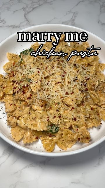 Box Tie Pasta Recipes, Bow Tie Pasta Recipes Chicken, Chicken Bow Tie Pasta Recipes, Chicken Bowtie Pasta Recipes, Bow Tie Chicken Pasta, Bow Pasta Recipes, Shredded Chicken Pasta, Chicken Bow Tie Pasta, Bowtie Pasta Recipes