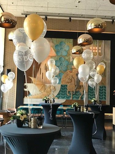 40th Party Ideas, Party Like Gatsby, Abraham And Sarah, Birthday Party Theme Decorations, Tropical Party, Surprise Party, 25th Birthday, Touch Of Gold, Special Birthday