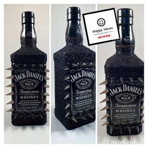 Glitter Liquor Bottle, Glitter Bottle Diy, Jack Daniels Glitter Bottle, Rhinestone Liquor Bottles, Jack Daniels Decor, Rhinestone Bottle Alcohol, Badazled Alcohol Bottles, Alcohol Bottle Decorations, Bedazzled Liquor Bottles