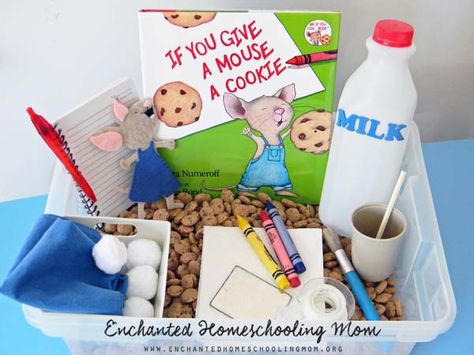 Preschool Story Retelling Ideas, Storytelling Baskets Ideas, Preschool Story Telling Basket, Story Boxes Preschool, Homeschool Treasure Box Ideas, Story Baskets Ideas, If You Give A Mouse A Cookie Sensory Bin, Story Baskets For Preschool, Mouse Sensory Bin