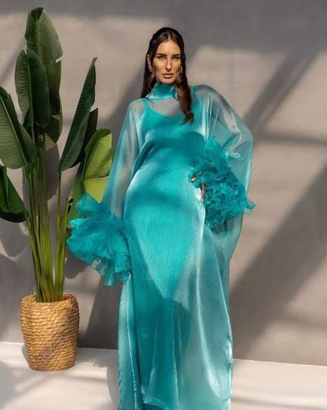 Convocation Dress, Hijabi Friends, Drape Skirt Pattern, Bubu Dresses, Organza Outfit, Pleated Outfit, Choir Uniforms, African Maternity Dresses, Chiffon Styles