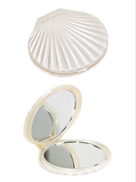 Shell Compact Mirror, Compact Mirror Aesthetic, Belongings For Dr, Cute Compact Mirror, Pearl Mirror, Shell Mirror, Birthday List, Birthday Wishlist, Pearl Shell