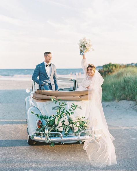 Keri Ketterer Walter on Instagram: “Getting ready to pop the champagne and throw our bouquets up in the air over some very exciting news coming next week! We are so ready…” Serena And Lily Style, Beach House Wedding, Newport Beach House, Newport Ri Wedding, Newport Rhode Island Wedding, French Romance, Fair Photography, Newport Wedding, Rhode Island Wedding