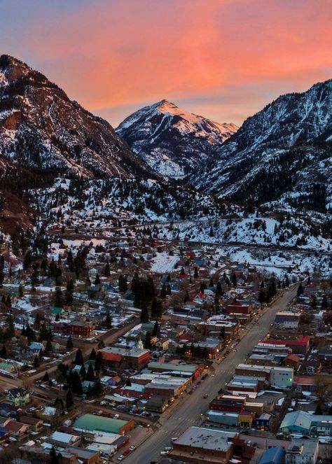 Ouray, Colorado Skiing Colorado, Colorado Aesthetic, Chile Colorado, Crafts Spring, Pueblo Colorado, Ouray Colorado, Penguin Crafts, Colorado Living, Road Trip To Colorado