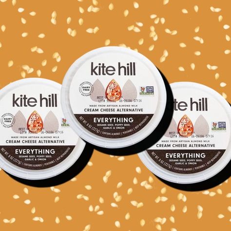 Kite Hill’s New Vegan Cream Cheese Tastes Like An Everything Bagel Healthy Cream Cheese, Vegan Market, Cheese Alternative, Vegan Cream, Cheese Tasting, Cream Cheese Spreads, Vegan Cream Cheese, Food Club, Vegan Brands