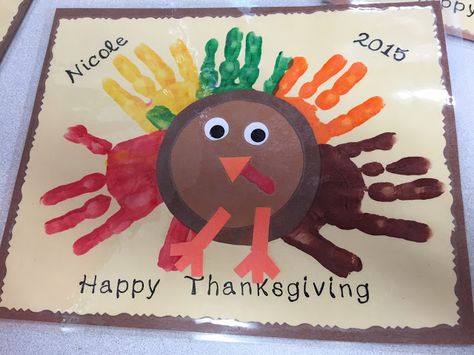 Turkey Handprint Placemat, Thanksgiving Placemats Preschool, Thanksgiving Placemat, Thanksgiving Crafts For Toddlers, Thanksgiving Kids Table, Thanksgiving Games For Kids, Thanksgiving Crafts Preschool, Thanksgiving Turkey Craft, Turkey Handprint