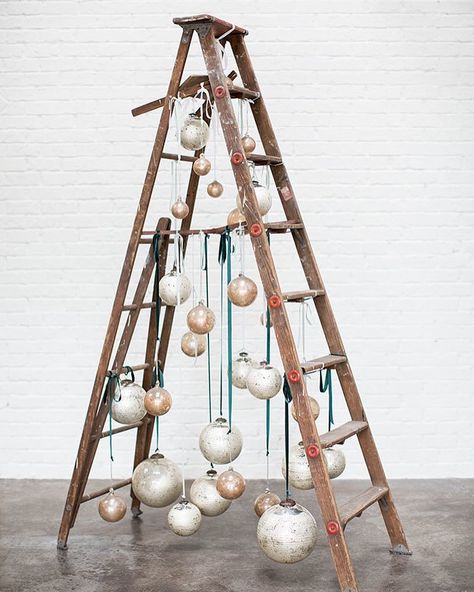 No tree? No problem! Raid the shed for an old timey ladder to hang ornaments on. We have a beautiful assortment of vintagey glass ornaments in the shop, on sale tomorrow at our Holiday Open House with @poppieclothing ~ Image by @accentdecorinc Gift Shop Display Ideas, Gift Shop Display, Flower And Gift Shop, Shop Display Ideas, Ladder Christmas Tree, Flower Shop Display, Gift Shop Displays, Ornament Display, Wooden Ladder